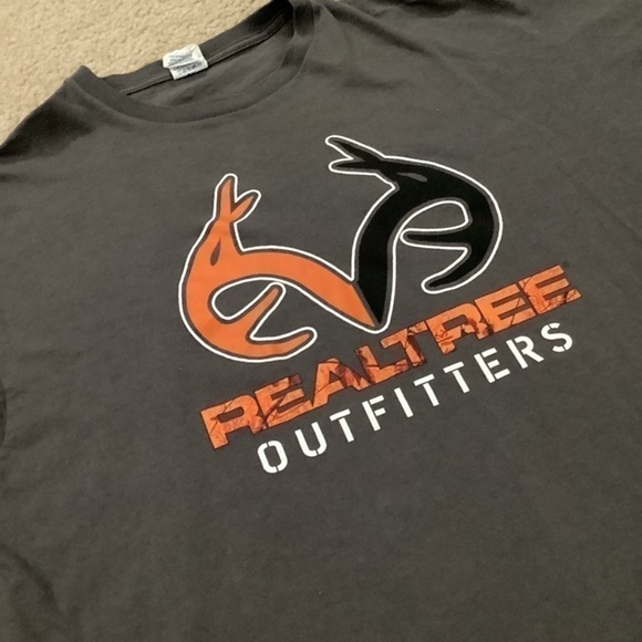 Realtree Outfitters Men’s XL Celebrating 30 Years Graphic Short Sleeve T Shirt - Picture 1 of 7